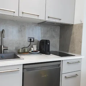 Residenza Gioiello - Comfort & A Appartement Milan